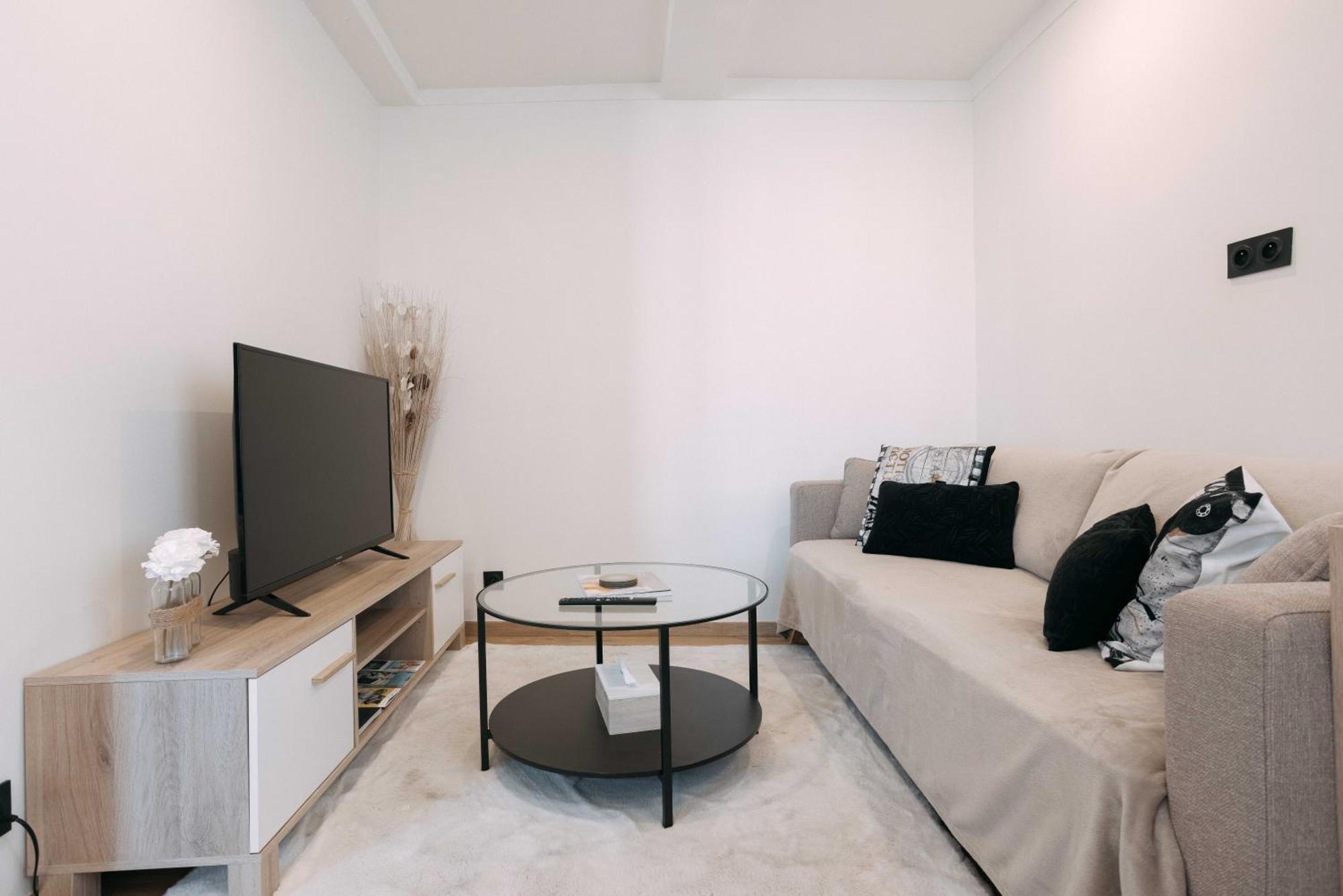 Bulle D'amour - Jacuzzi, 10mn Palais&plage, Centre Appartement *